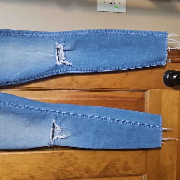 Mother High-Waisted Looker Ankle Fray Skinny Distessed Jeans - Picture 5 of 14